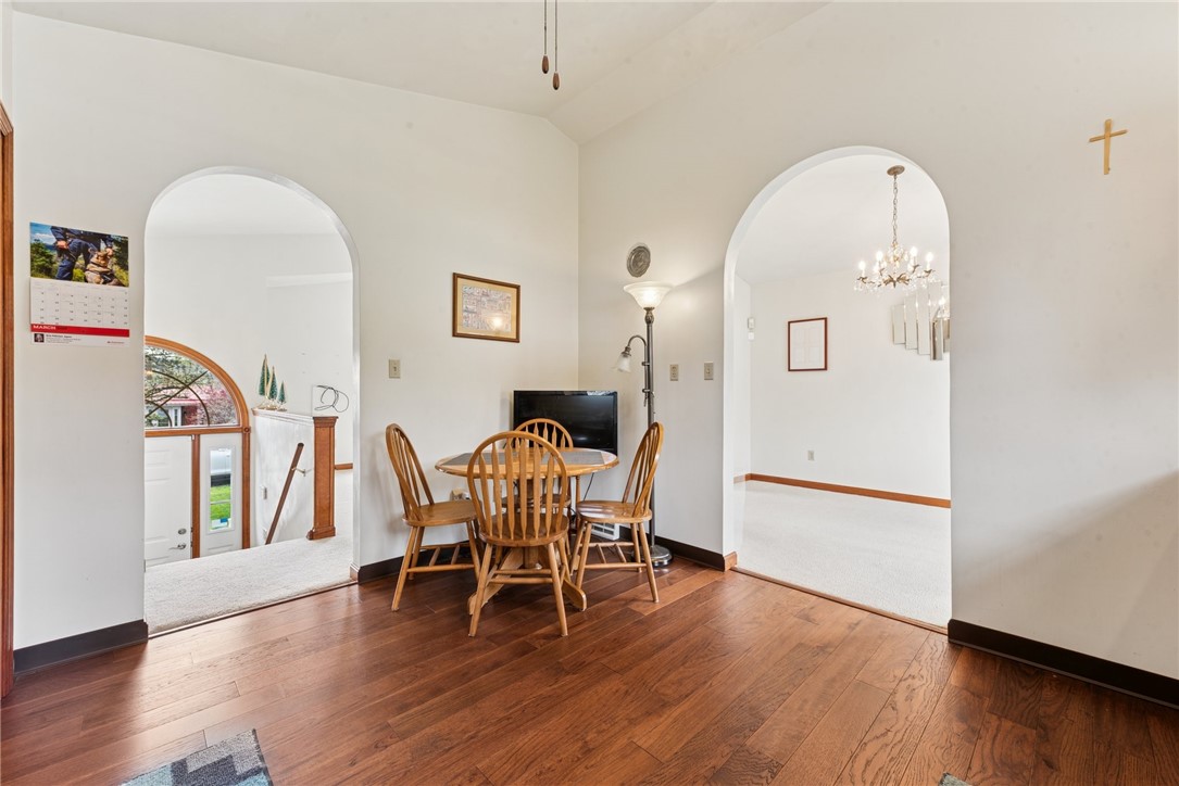 709 S 8th St St, Youngwood, Pennsylvania image 11