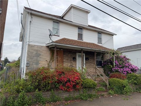 Photo of 27 Mifflin Ave, Uniontown, PA 15401 (MLS # 1751311)