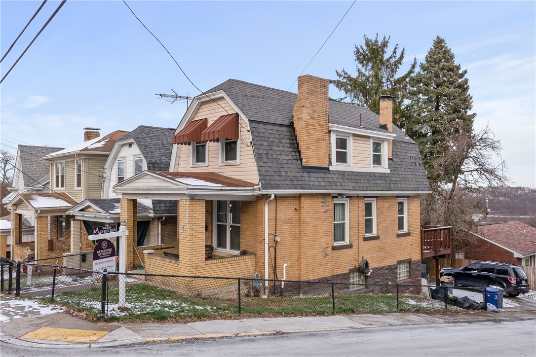 Beechview, Pennsylvania 15216, United States, 2 Bedrooms Bedrooms, ,2 BathroomsBathrooms,Residential,Active,24472