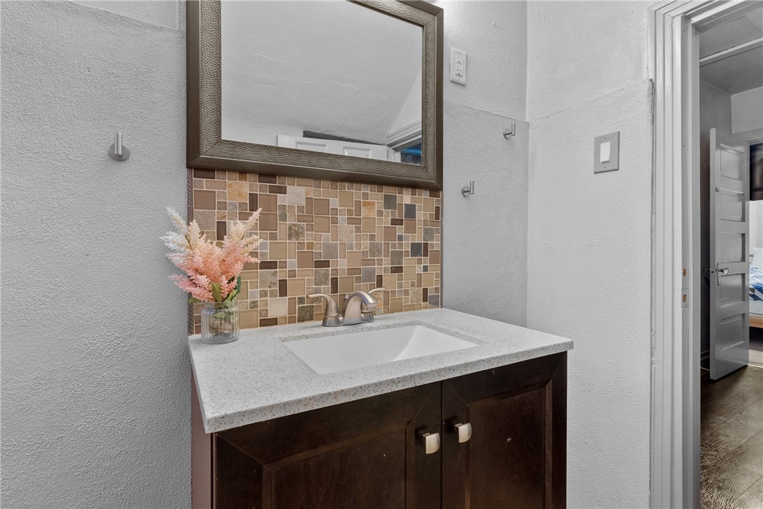 Beechview, Pennsylvania 15216, United States, 2 Bedrooms Bedrooms, ,2 BathroomsBathrooms,Residential,Active,24472