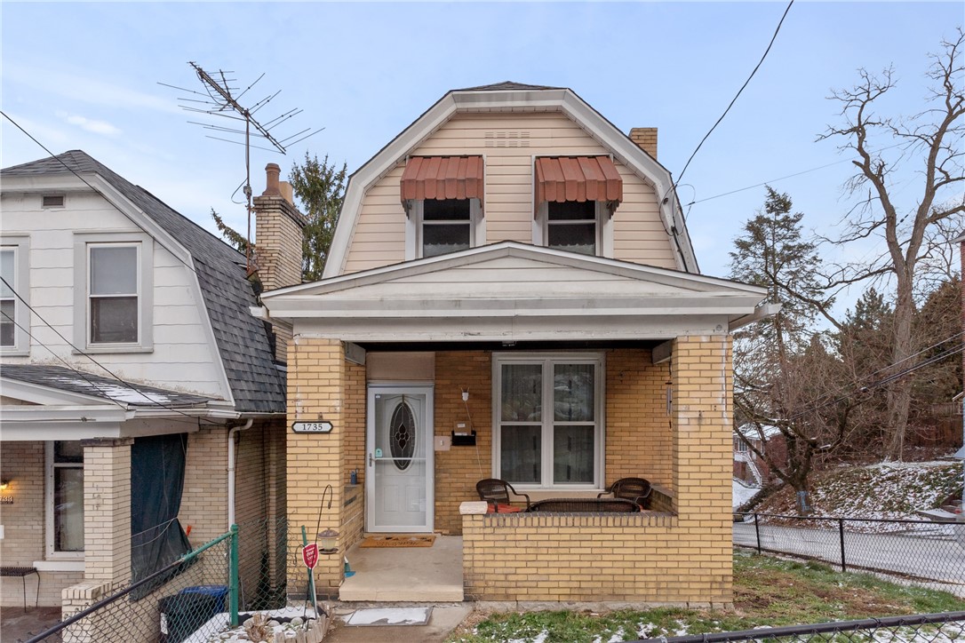 Beechview, Pennsylvania 15216, United States, 2 Bedrooms Bedrooms, ,2 BathroomsBathrooms,Residential,Active,24472