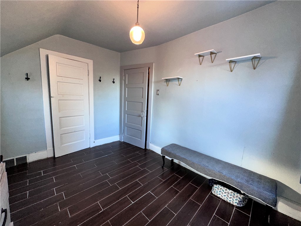 Beechview, Pennsylvania 15216, United States, 2 Bedrooms Bedrooms, ,2 BathroomsBathrooms,Residential,Active,24472