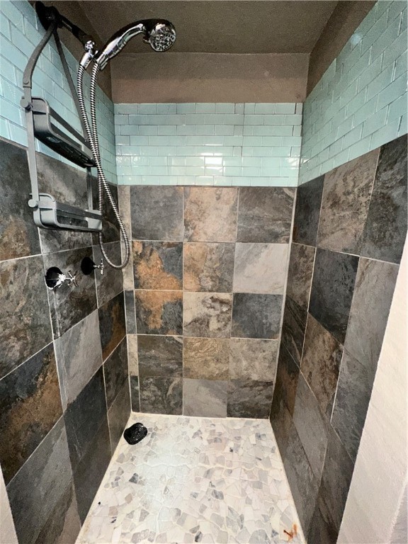 Beechview, Pennsylvania 15216, United States, 2 Bedrooms Bedrooms, ,2 BathroomsBathrooms,Residential,Active,24472