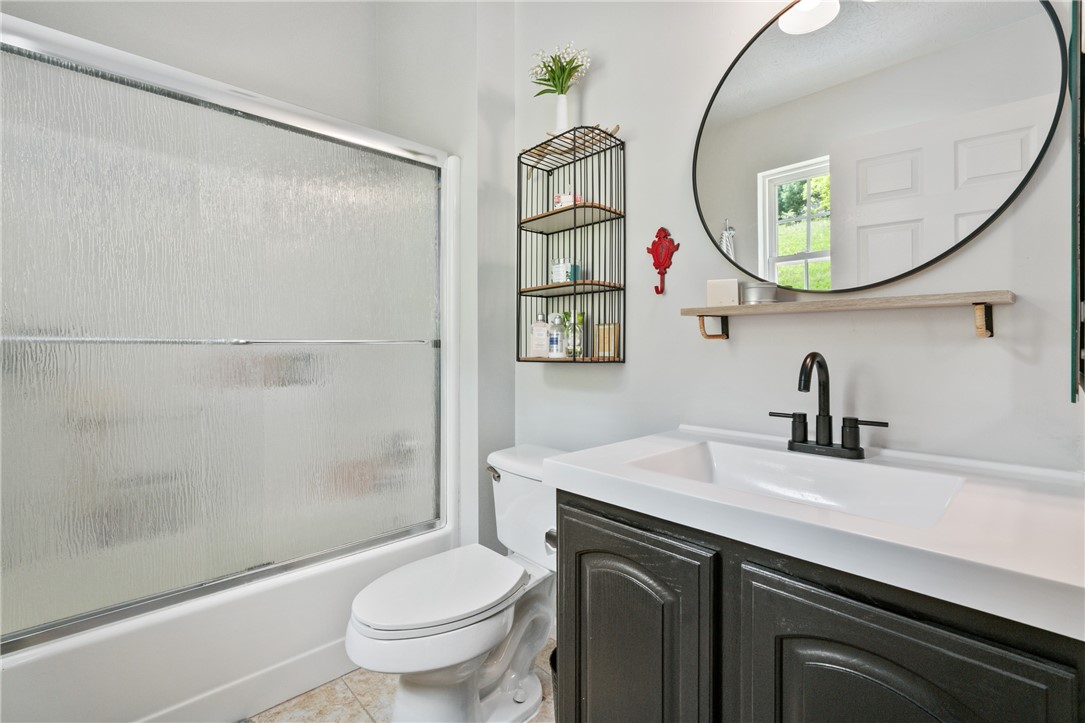 Adams Twp, Pennsylvania 16046, United States, 3 Bedrooms Bedrooms, ,3 BathroomsBathrooms,Residential,Active,144495