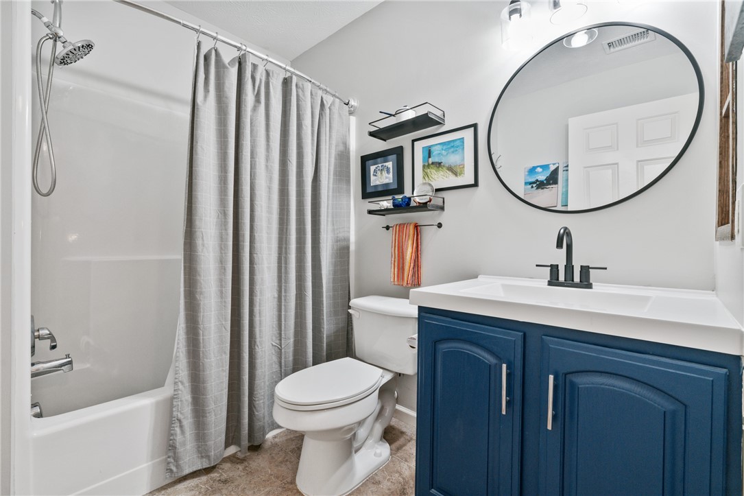 Adams Twp, Pennsylvania 16046, United States, 3 Bedrooms Bedrooms, ,3 BathroomsBathrooms,Residential,Active,144495