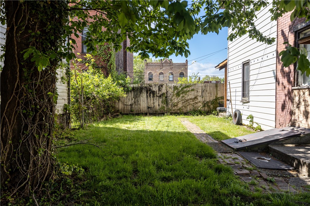 1008 Coal St