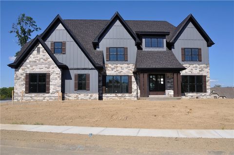 2012 Mallard Lane. Marshall PA 15005