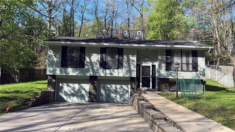 Photo of 1918 Beulah Rd, Penn Hills, PA 15235 (MLS # 1749341)