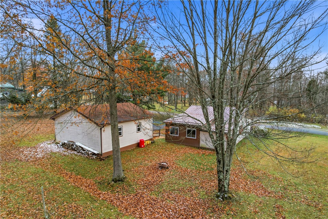 Shenango, Pennsylvania 16134, United States, 2 Bedrooms Bedrooms, ,1 BathroomBathrooms,Residential,Active,242970