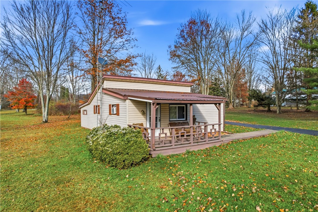 Shenango, Pennsylvania 16134, United States, 2 Bedrooms Bedrooms, ,1 BathroomBathrooms,Residential,Active,242970