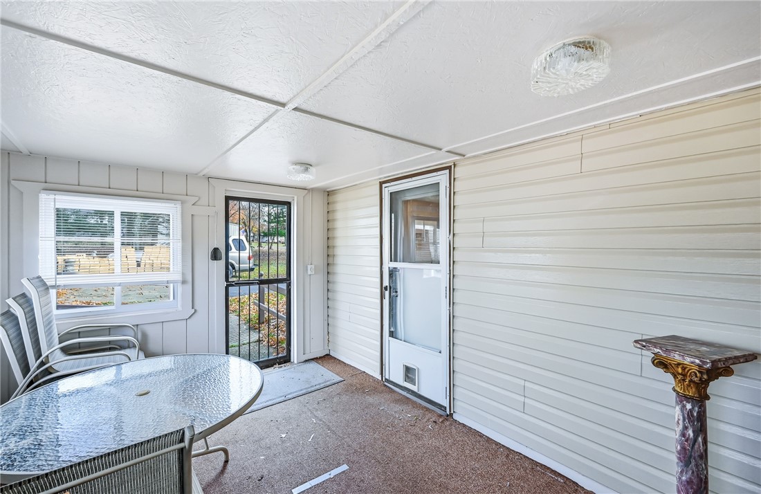 Shenango, Pennsylvania 16134, United States, 2 Bedrooms Bedrooms, ,1 BathroomBathrooms,Residential,Active,242970