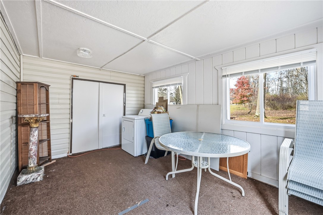 Shenango, Pennsylvania 16134, United States, 2 Bedrooms Bedrooms, ,1 BathroomBathrooms,Residential,Active,242970