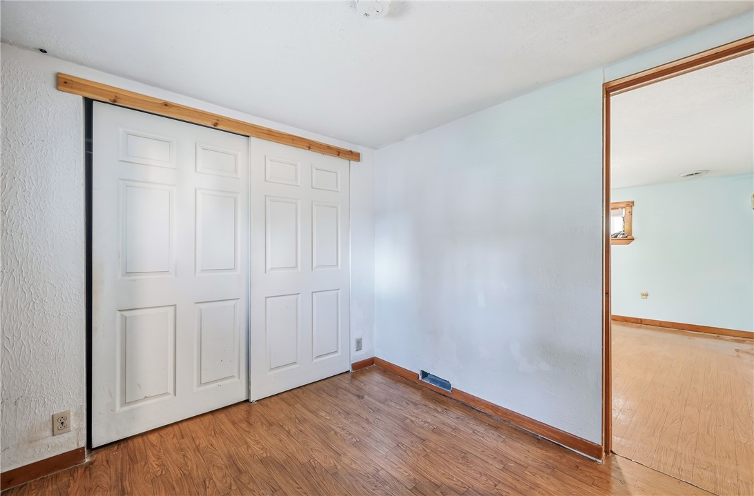 Shenango, Pennsylvania 16134, United States, 2 Bedrooms Bedrooms, ,1 BathroomBathrooms,Residential,Active,242970