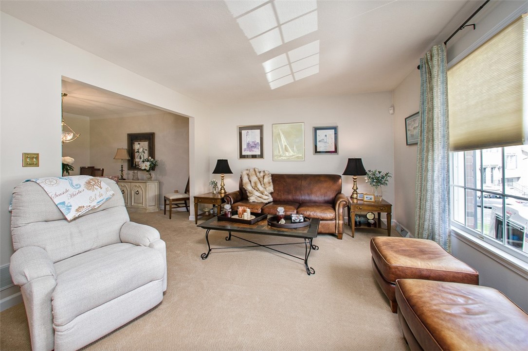 Murrysville, Pennsylvania 15626, United States, 3 Bedrooms Bedrooms, ,3 BathroomsBathrooms,Residential,Active,227476