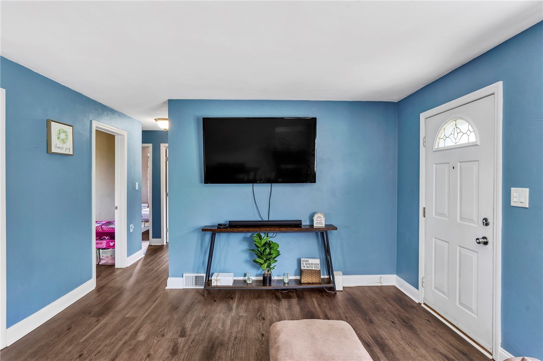 938 Dallett Rd Rd, Whitehall, Pennsylvania image 11