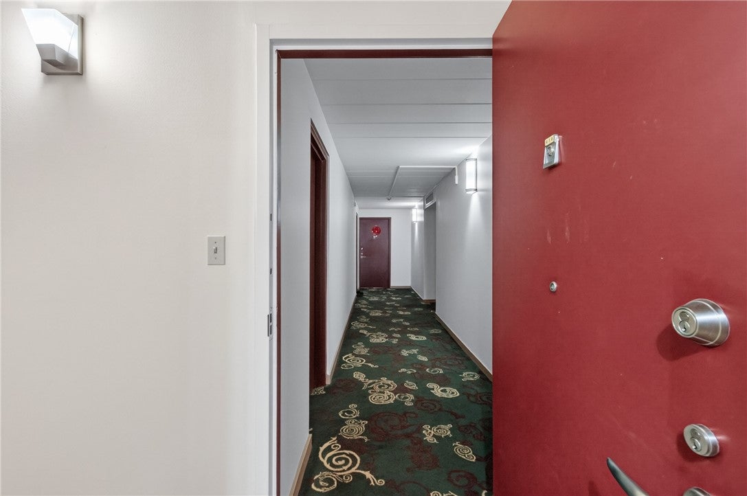 5 Bayard Rd 618