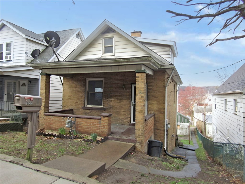 827 Pine St St, Ambridge, Pennsylvania image 2