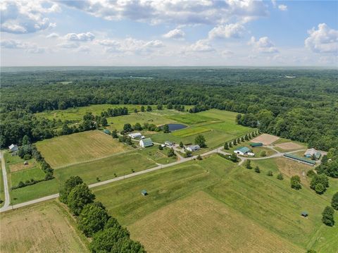 206 Lee Road Springfield Twp PA 16127