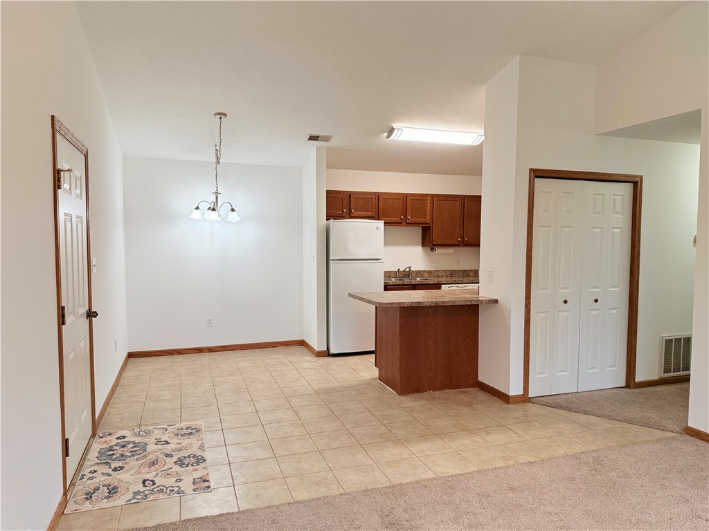 Slippery Rock Boro, Pennsylvania 16057, United States, 2 Bedrooms Bedrooms, ,1 BathroomBathrooms,Residential,Pending,110275