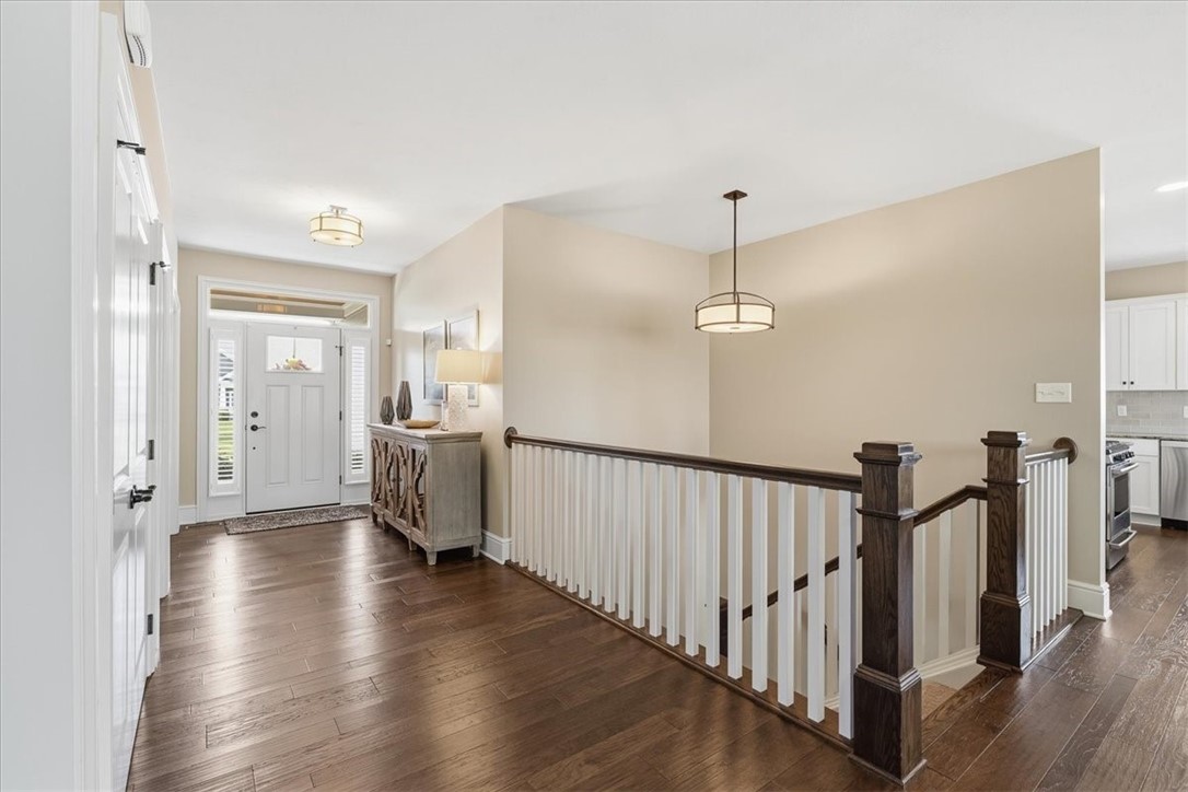 228 Indian Ridge Ln