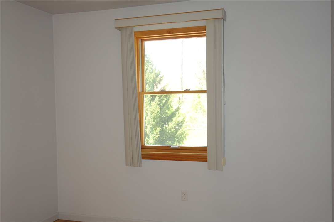317 Fairview Dr Dr, Manor, Pennsylvania image 11
