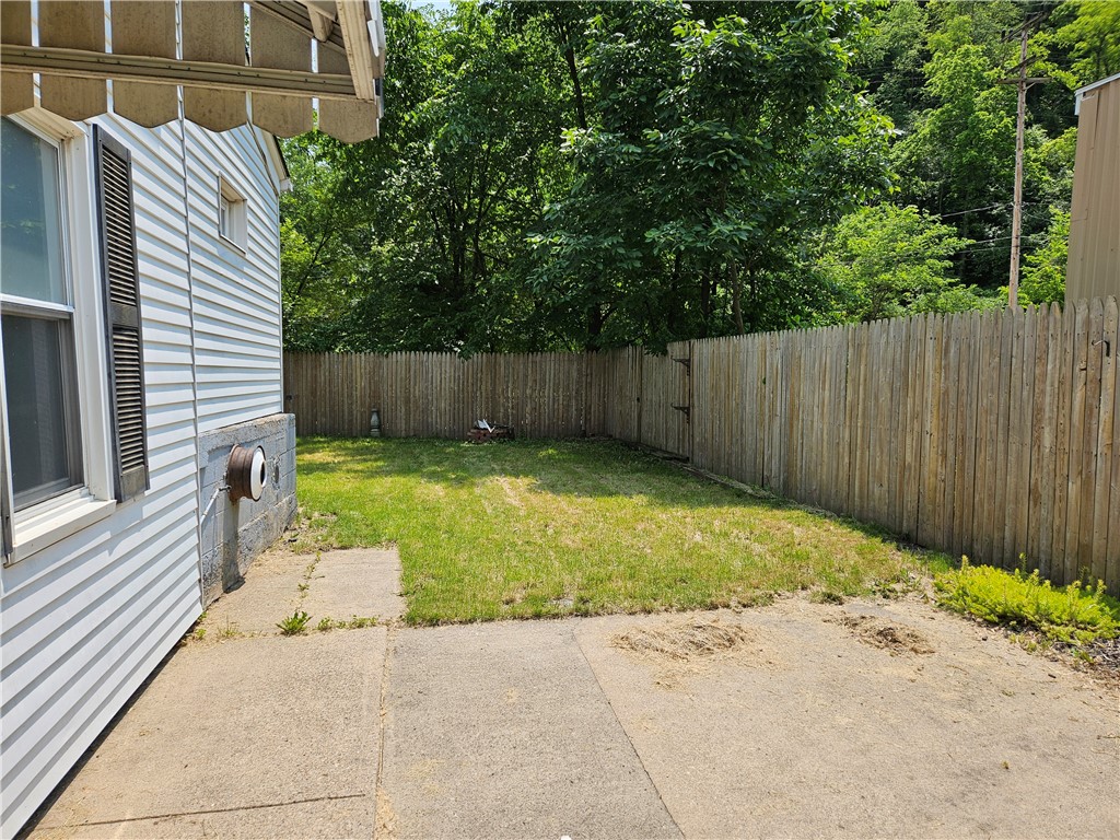 235 Glass Run Rd