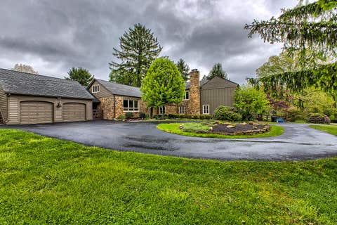 Photo for 233 St Ives Drive
