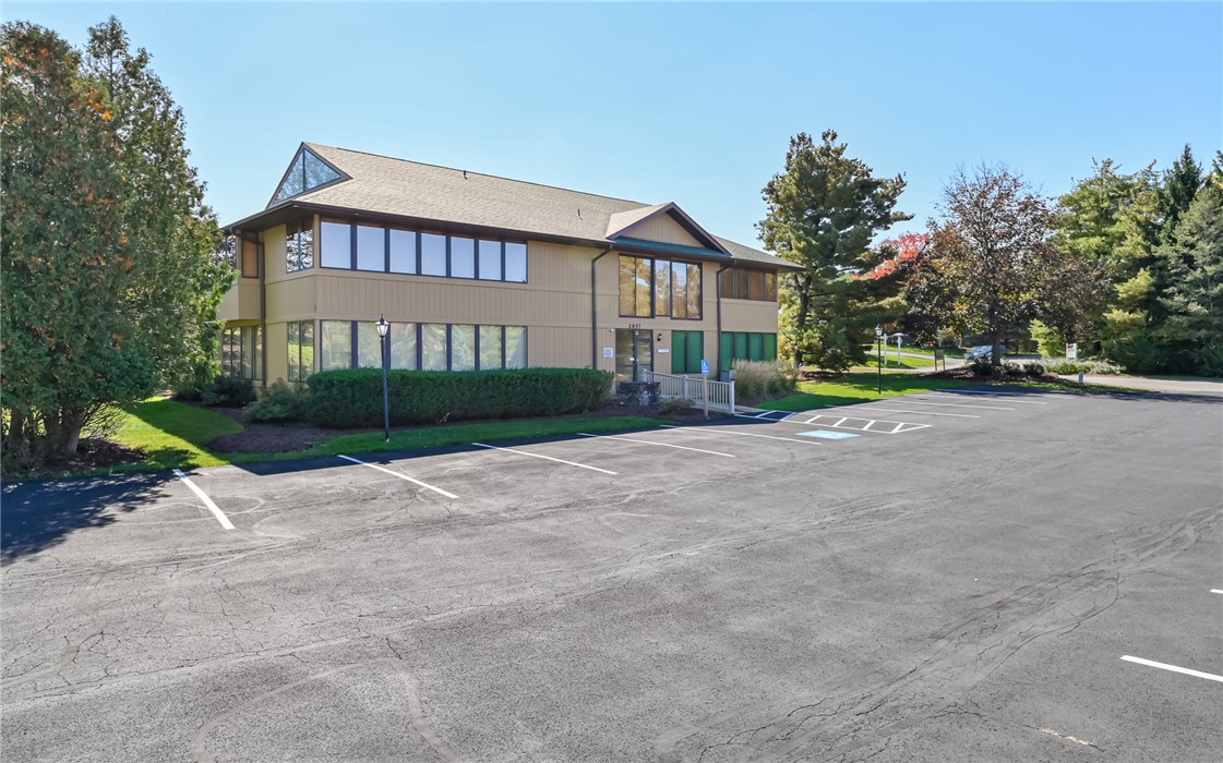 2857 OXFORD BOULEVARD