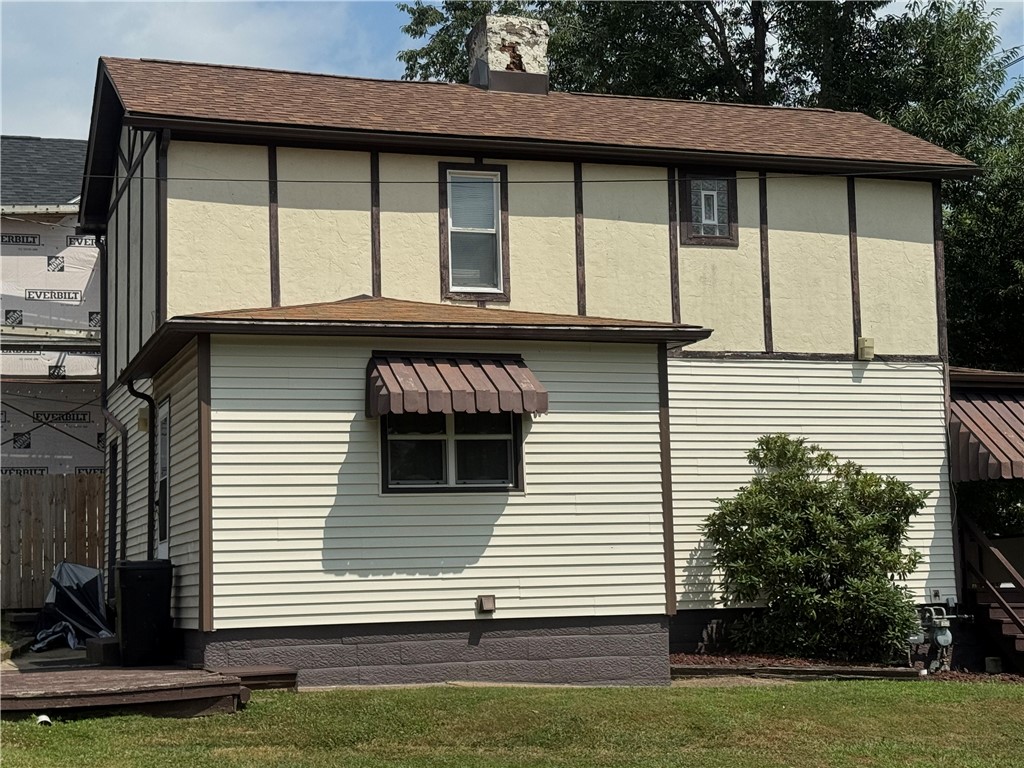 213 2nd Ave