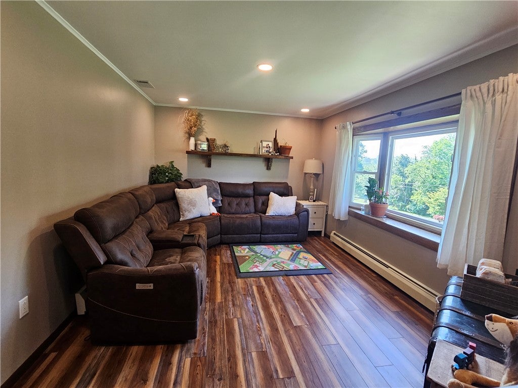 235 Maple Dr