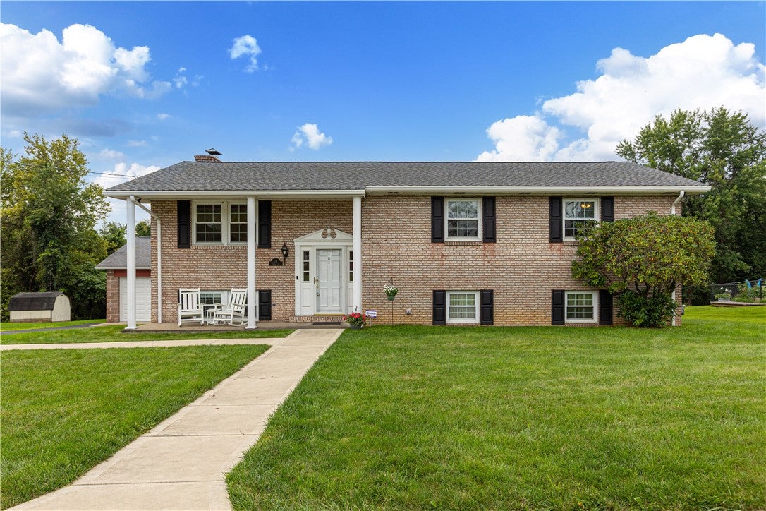 78 Lookout Ave
