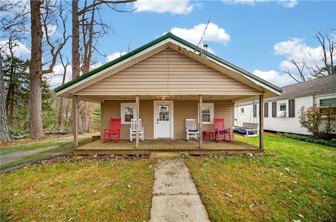 23557 Eisentrout Dr Canadohta Lake PA 16438