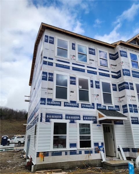 Photo of 530 Cooper St, Wexford, PA 15090 (MLS # 1733339)