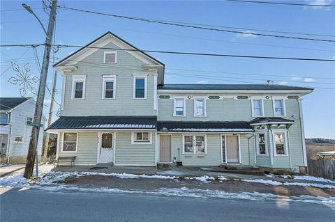 Photo of 916 E Main St, Rural Valley, PA 16249 (MLS # 1733333)