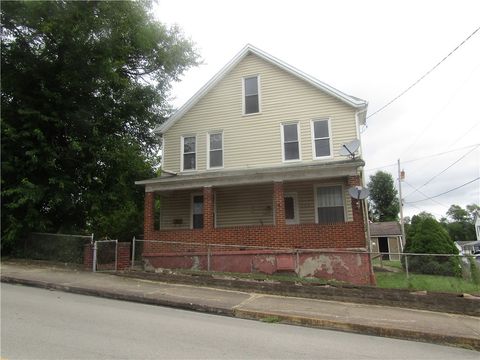 Homes For Sale - 113 E Church Ave<br/> Fayette County, Masontown, PA 15461