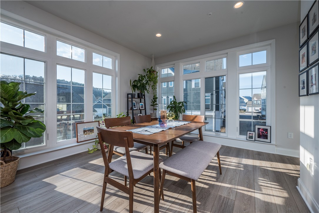 South Fayette, Pennsylvania 15017, United States, 3 Bedrooms Bedrooms, ,3 BathroomsBathrooms,Residential,Active,89927