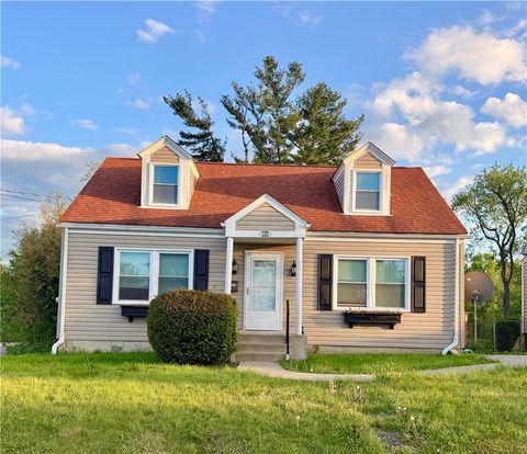 Homes For Sale - 103 Delaware Ave Ave<br/> Uniontown, PA 15401