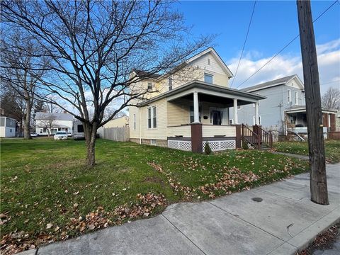 Homes For Sale - 219 N Crawford Ave Ave<br/> Lawrence County, New Castle, PA 16101