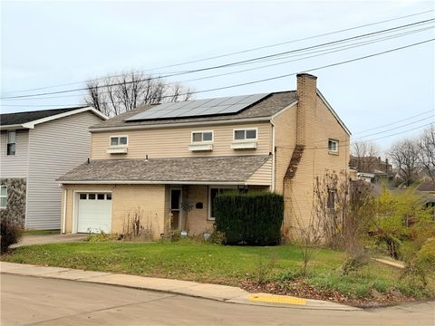 Photo of 50 Philander St, Pittsburgh, PA 15218 (MLS # 1732018)