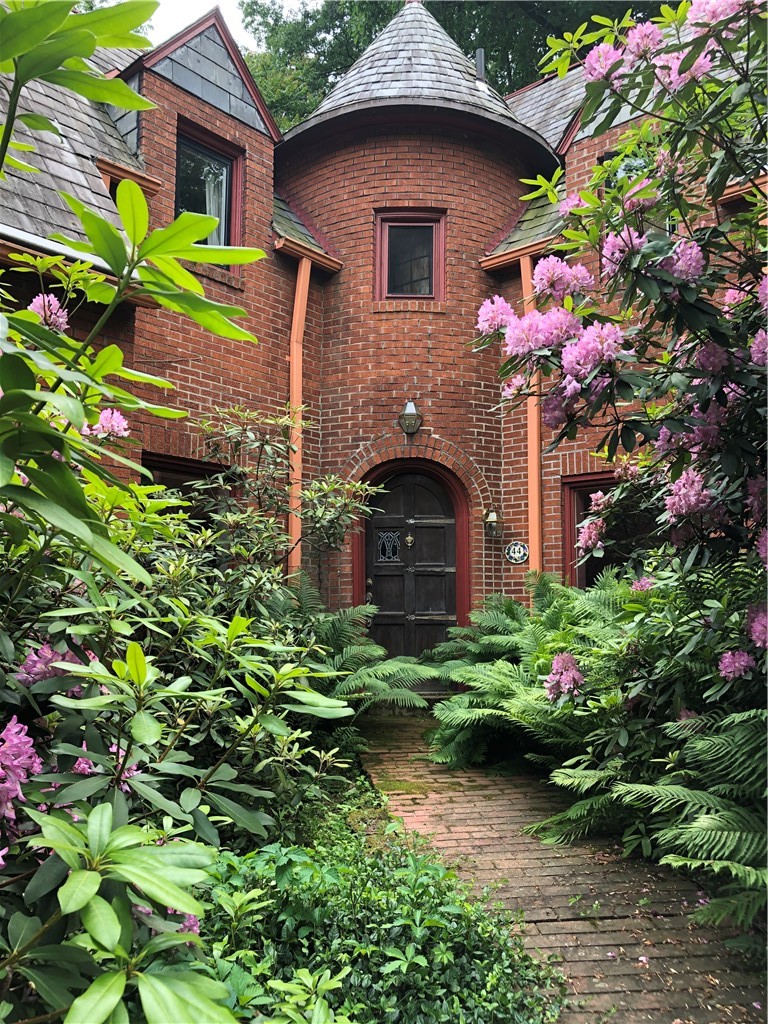 Photo 1 of 47 — 44 Brucewood, Mt Lebanon, PA 15228
