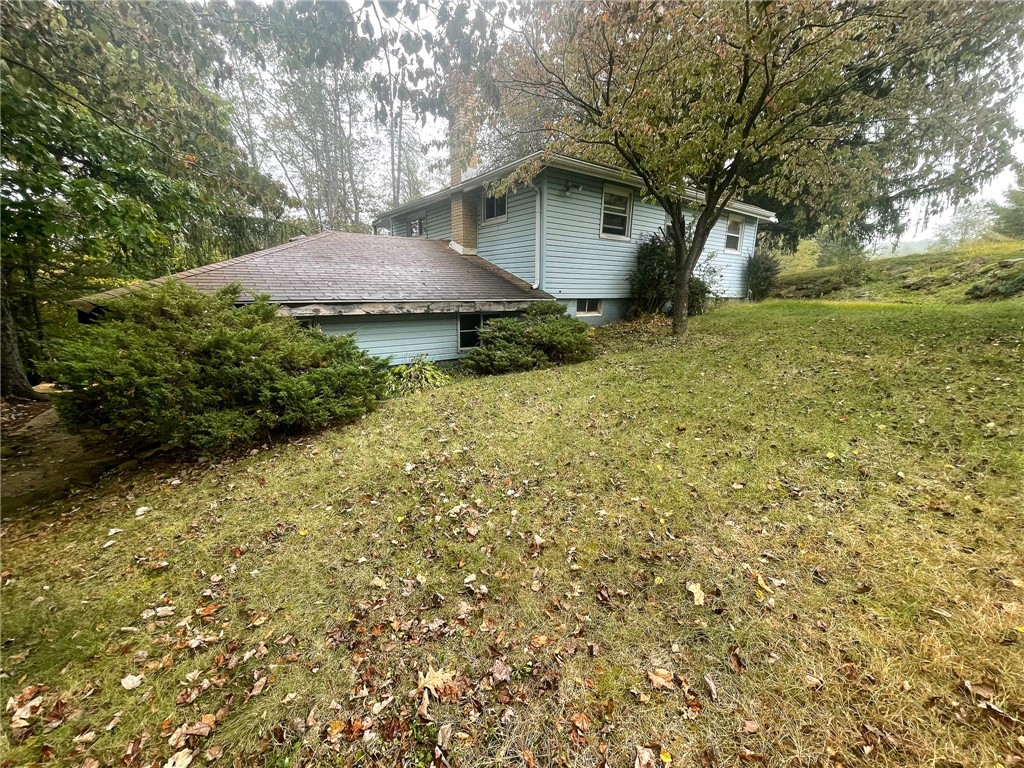 Upper Burrell, Pennsylvania 15068, United States, 2 Bedrooms Bedrooms, ,2 BathroomsBathrooms,Residential,Pending,42433