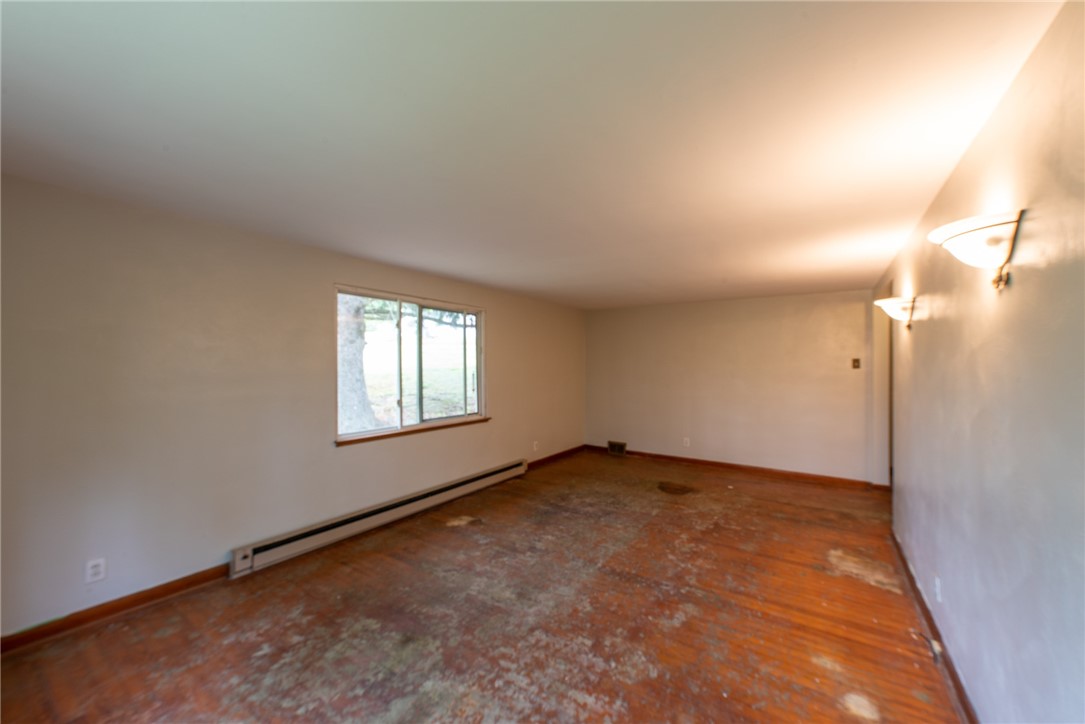 Upper Burrell, Pennsylvania 15068, United States, 2 Bedrooms Bedrooms, ,2 BathroomsBathrooms,Residential,Pending,42433