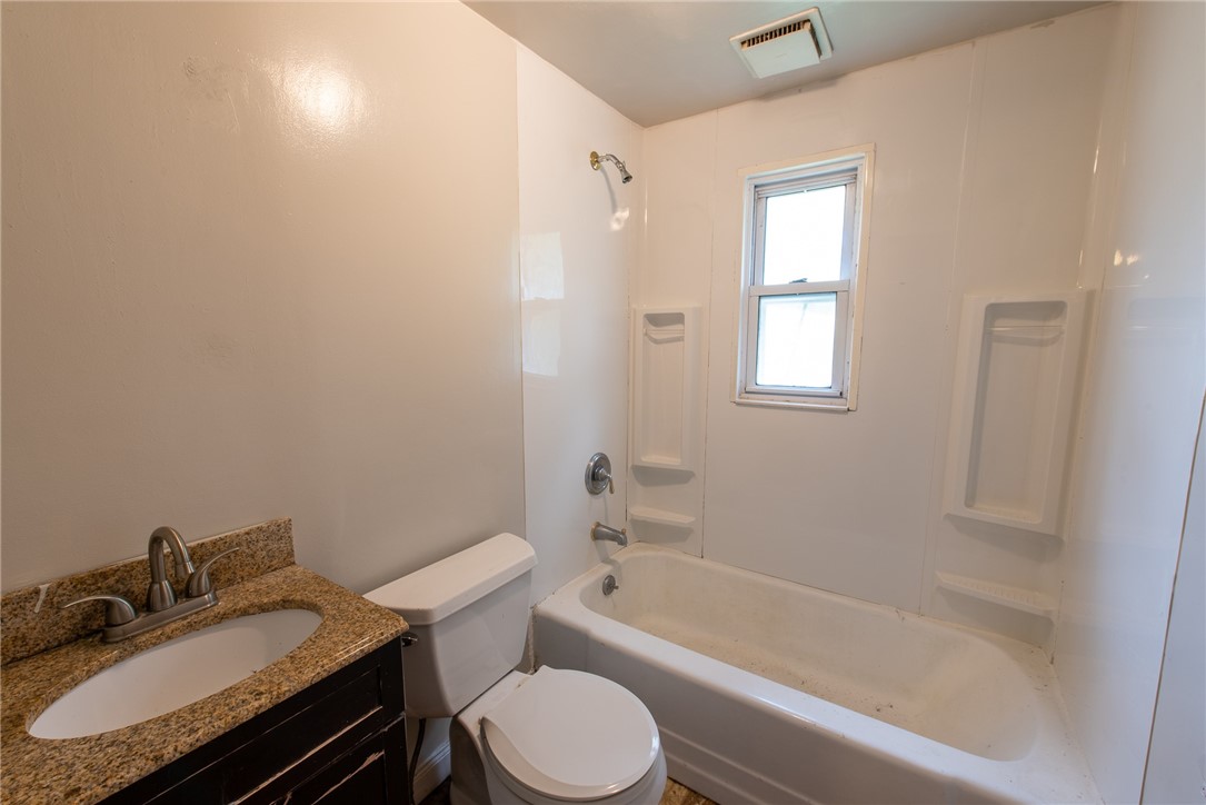 Upper Burrell, Pennsylvania 15068, United States, 2 Bedrooms Bedrooms, ,2 BathroomsBathrooms,Residential,Pending,42433