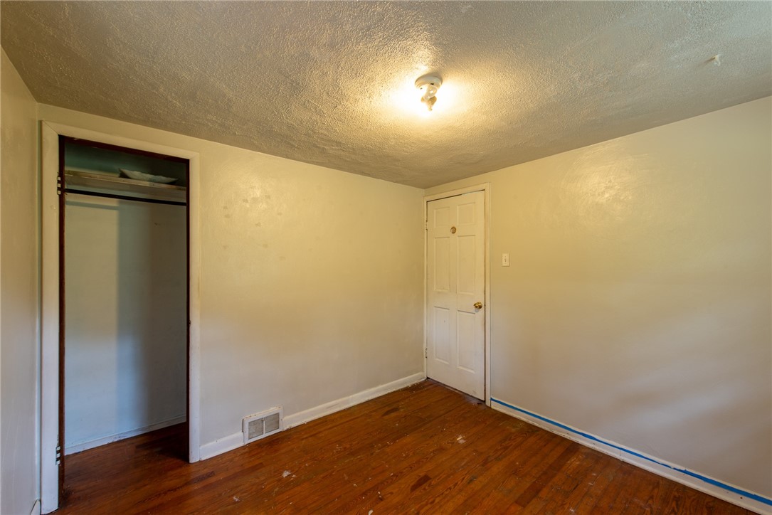 Upper Burrell, Pennsylvania 15068, United States, 2 Bedrooms Bedrooms, ,2 BathroomsBathrooms,Residential,Pending,42433