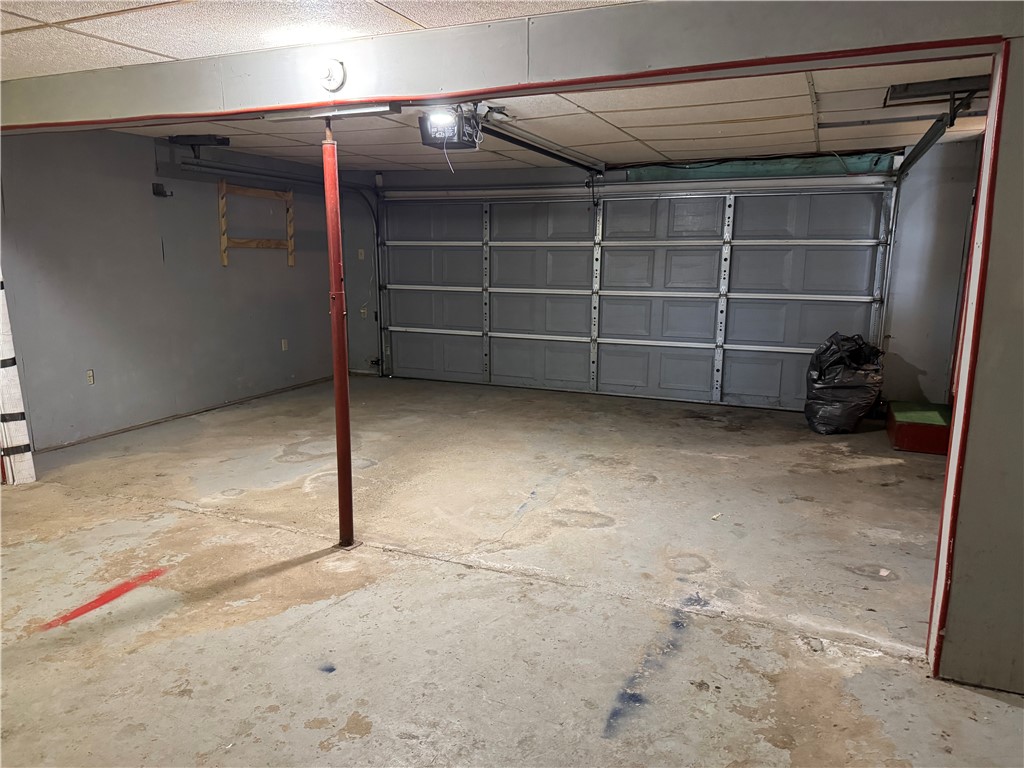 Union Twp - Law, Pennsylvania 16101, United States, 3 Bedrooms Bedrooms, ,1 BathroomBathrooms,Residential,Contingent,11010