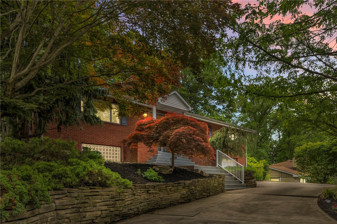3421 Macarthur Drive Dr, Murrysville, Pennsylvania image 2