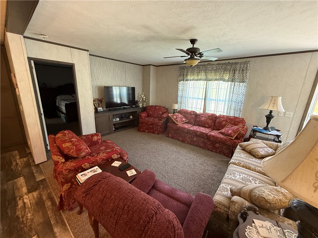 606 Ashley Dr