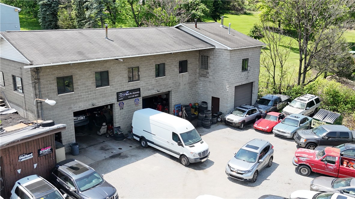 700 Lebanon Rd. (885)