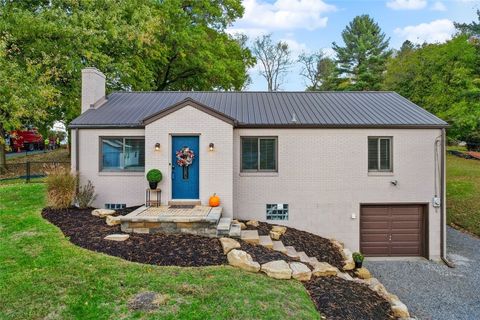 Photo of 9280 Woodcrest Rd, Pittsburgh, PA 15237 (MLS # 1726679)