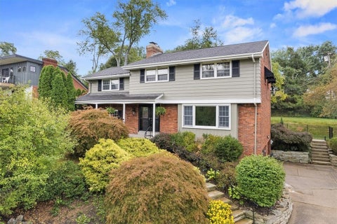 Photo for 888 Old Hickory Rd